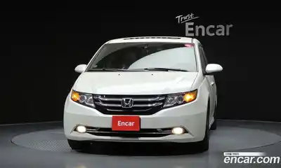 Honda Odyssey 2015 3.5 гидро в Москве № 232915, миниатюра 3