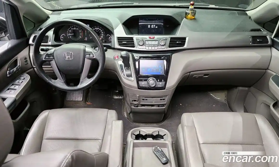 Honda Odyssey 2015 3.5 гидро в Москве № 232915, фото 7