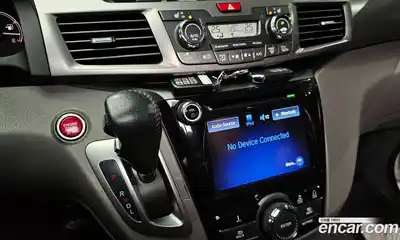 Honda Odyssey 2015 3.5 гидро в Москве № 232915, миниатюра 9