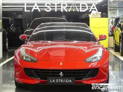 Ferrari GTC4 Lusso, 2018