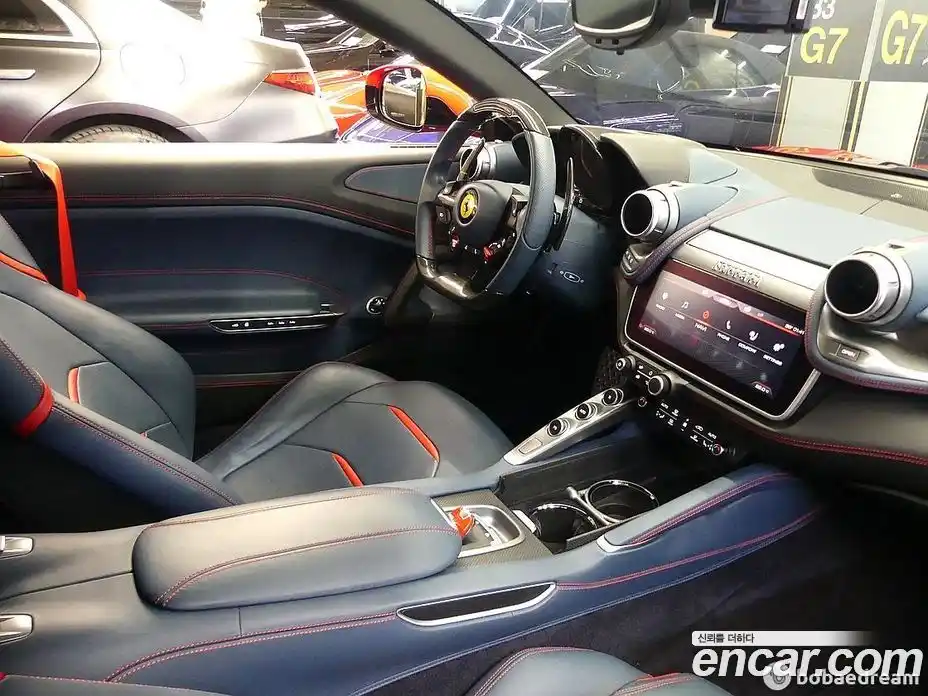 Ferrari GTC4 Lusso 2018 3.9 гидро в Москве № 238044, фото 17