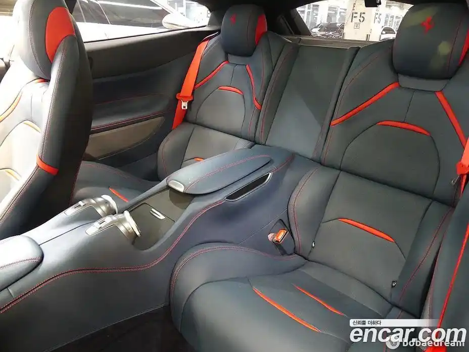 Ferrari GTC4 Lusso 2018 3.9 гидро в Москве № 238044, фото 18