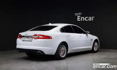 Jaguar XF 2014 2.0 гидро в Москве № 238098, миниатюра 2