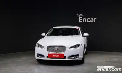 Jaguar XF 2014 2.0 гидро в Москве № 238098, миниатюра 3