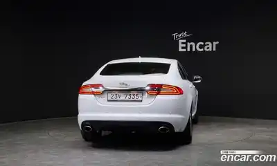 Jaguar XF 2014 2.0 гидро в Москве № 238098, миниатюра 4