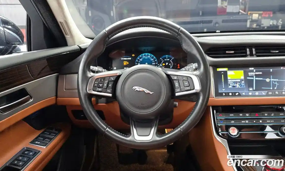 Jaguar XF 2019 2.0 гидро в Москве № 256078, фото 13