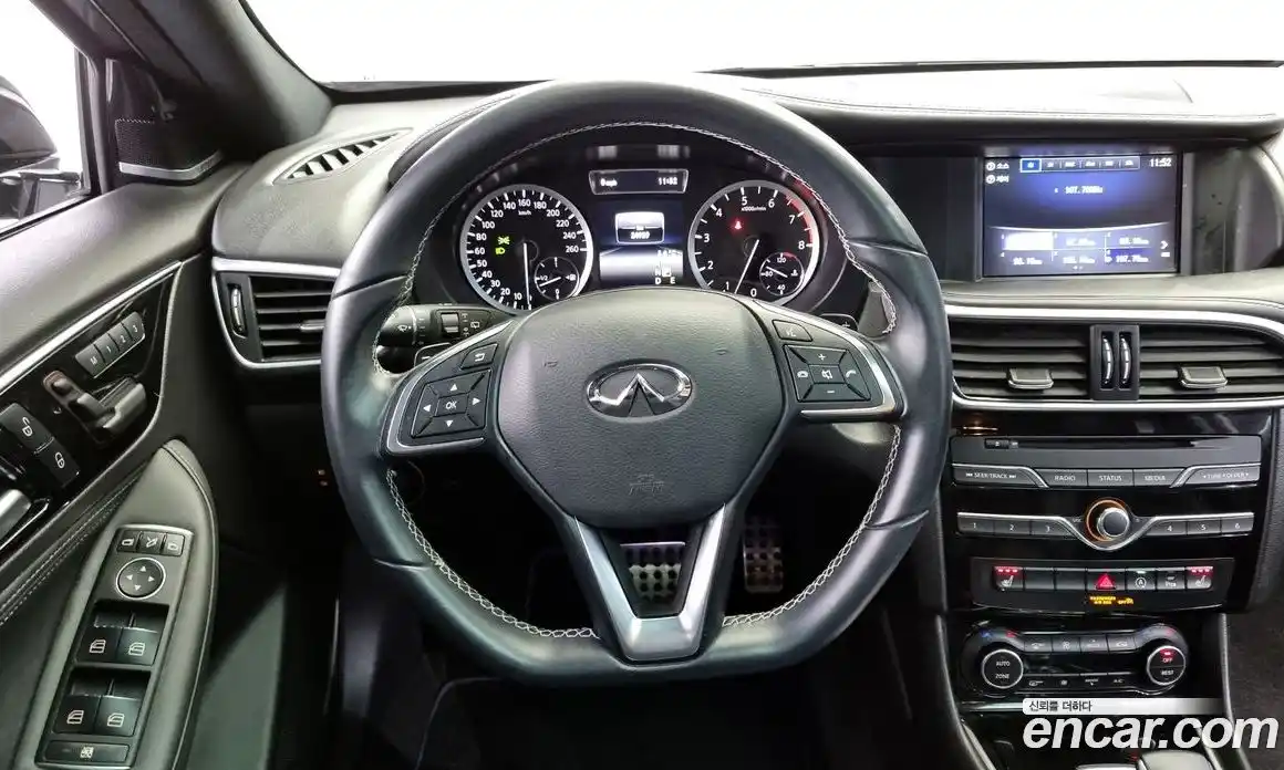 Infiniti Q30 2017 2.0 гидро в Москве № 256123, фото 13