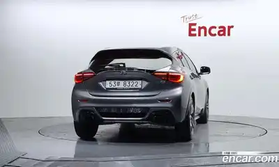 Infiniti Q30 2017 2.0 гидро в Москве № 256123, миниатюра 4