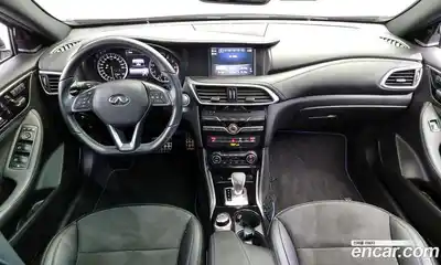 Infiniti Q30 2017 2.0 гидро в Москве № 256123, миниатюра 7