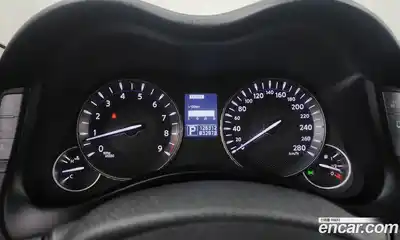 Infiniti M 2011 3.7 гидро в Москве № 256165, миниатюра 8