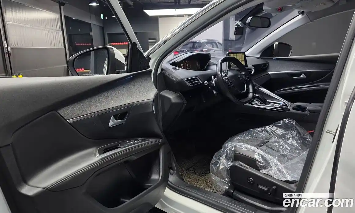 Peugeot 5008 2018 1.6 гидро в Москве № 256272, фото 10