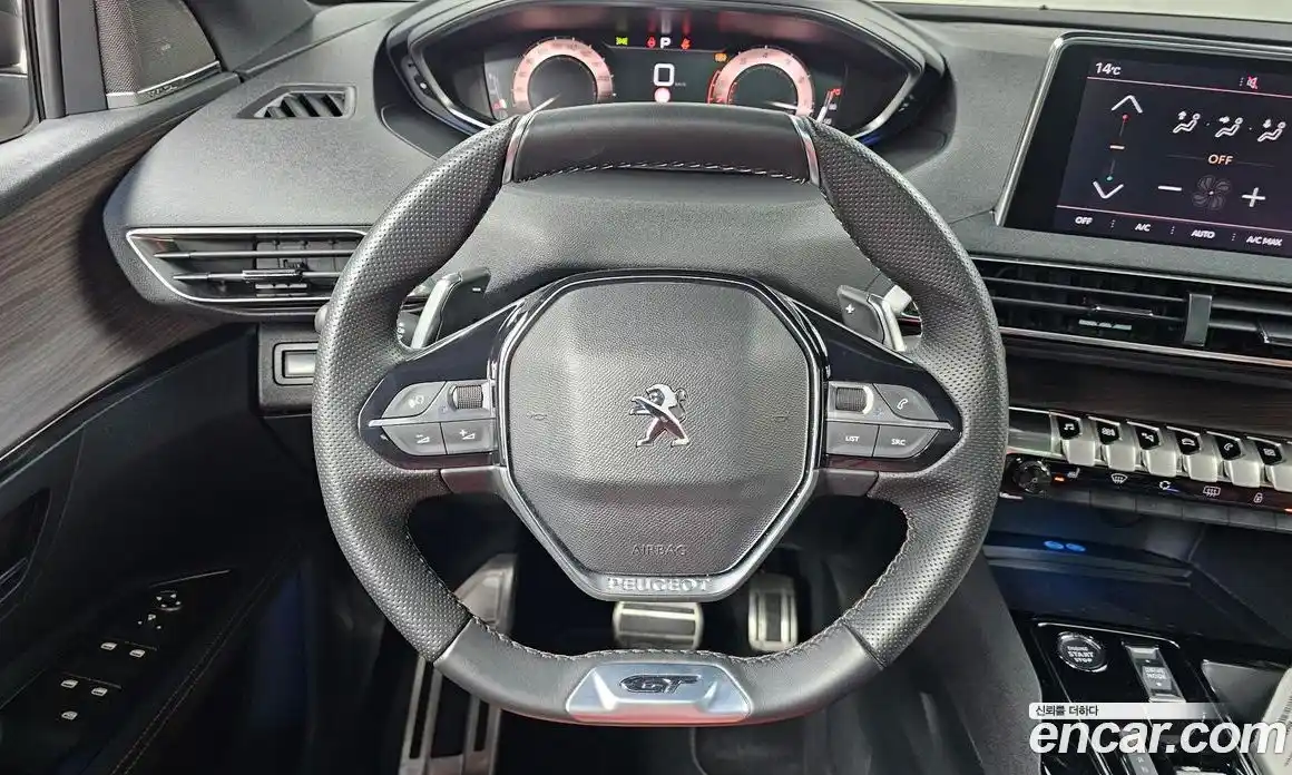 Peugeot 5008 2024 1.2 гидро в Москве № 257397, фото 13