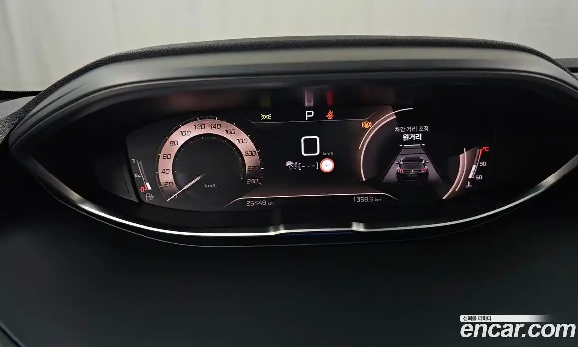 Peugeot 5008 2024 1.2 гидро в Москве № 257397, фото 8