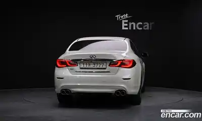 Infiniti Q70 2019 3.7 гидро в Москве № 267000, миниатюра 4