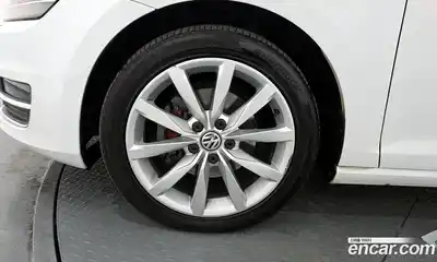 Volkswagen Golf 2015 2.0 гидро в Москве № 277361, миниатюра 5