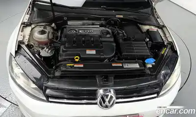 Volkswagen Golf 2015 2.0 гидро в Москве № 277361, миниатюра 6