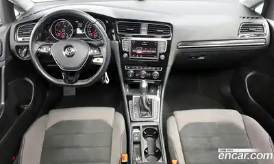 Volkswagen Golf 2015 2.0 гидро в Москве № 277361, миниатюра 7