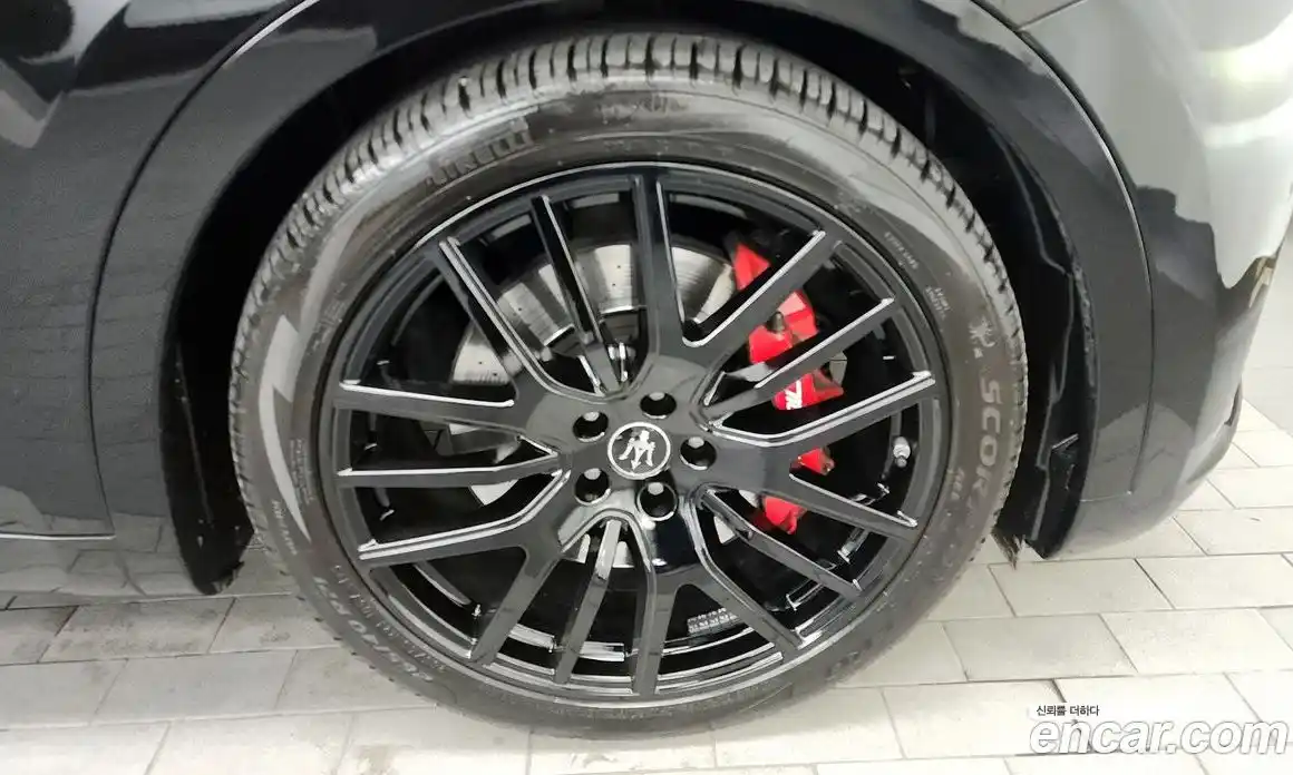 Maserati Levante 2020 3.0 гидро в Москве № 282720, фото 5