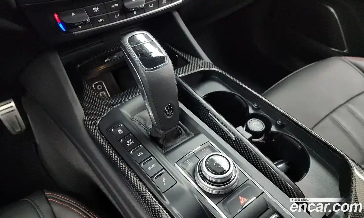 Maserati Levante 2020 3.0 гидро в Москве № 282720, фото 9