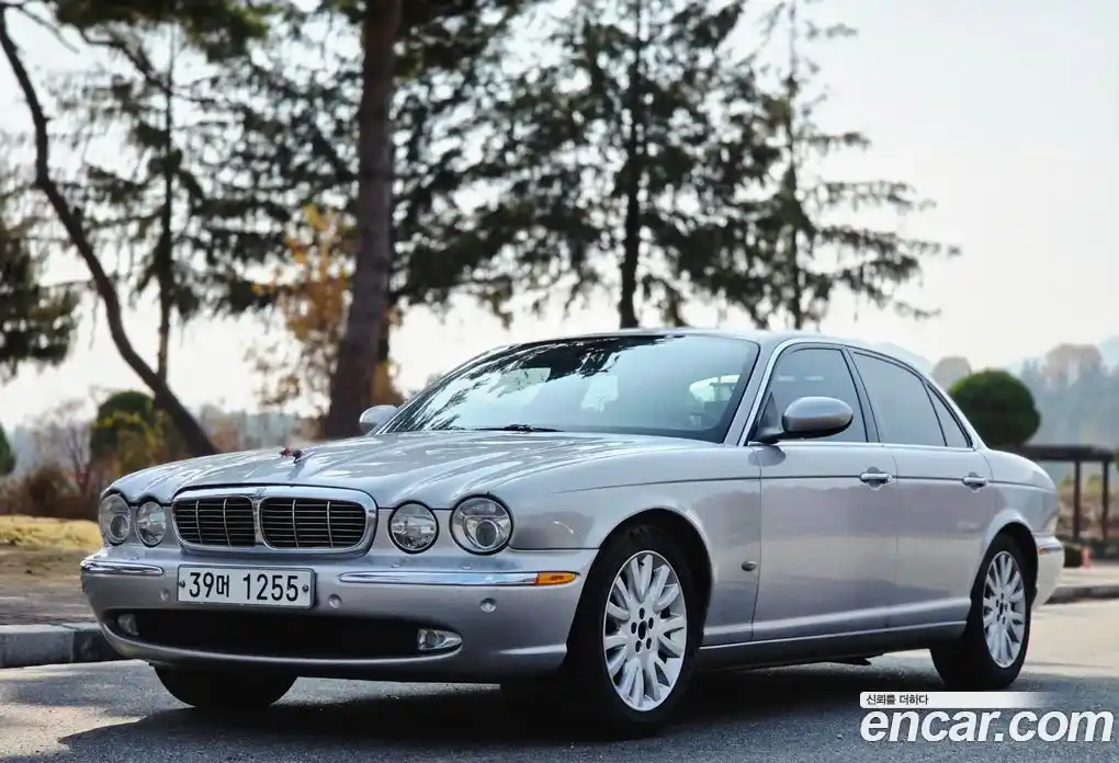 Jaguar XJ 2006 3.0 гидро в Москве № 284000, фото 4