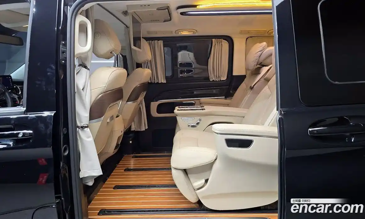 Mercedes-Benz V-Class 2023 1.9 гидро в Москве № 291334, фото 13