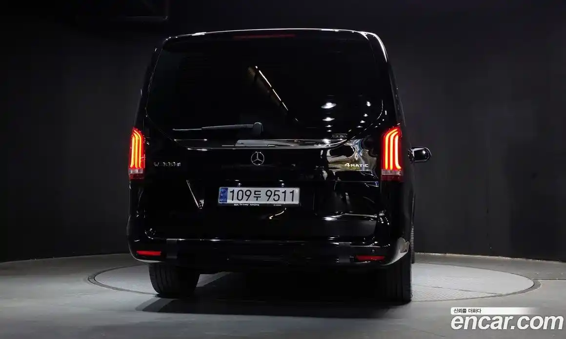 Mercedes-Benz V-Class 2023 1.9 гидро в Москве № 291334, фото 4