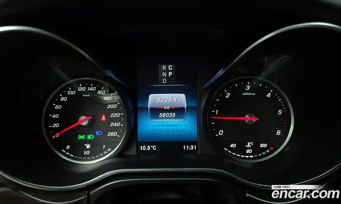Mercedes-Benz V-Class 2023 1.9 гидро в Москве № 291334, фото 8