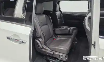 Honda Odyssey 2017 3.5 гидро в Москве № 302865, миниатюра 12