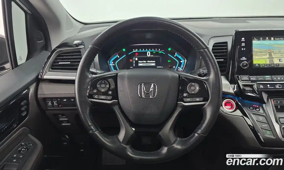 Honda Odyssey 2017 3.5 гидро в Москве № 302865, фото 13