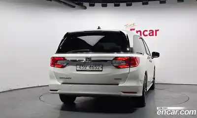 Honda Odyssey 2017 3.5 гидро в Москве № 302865, миниатюра 4