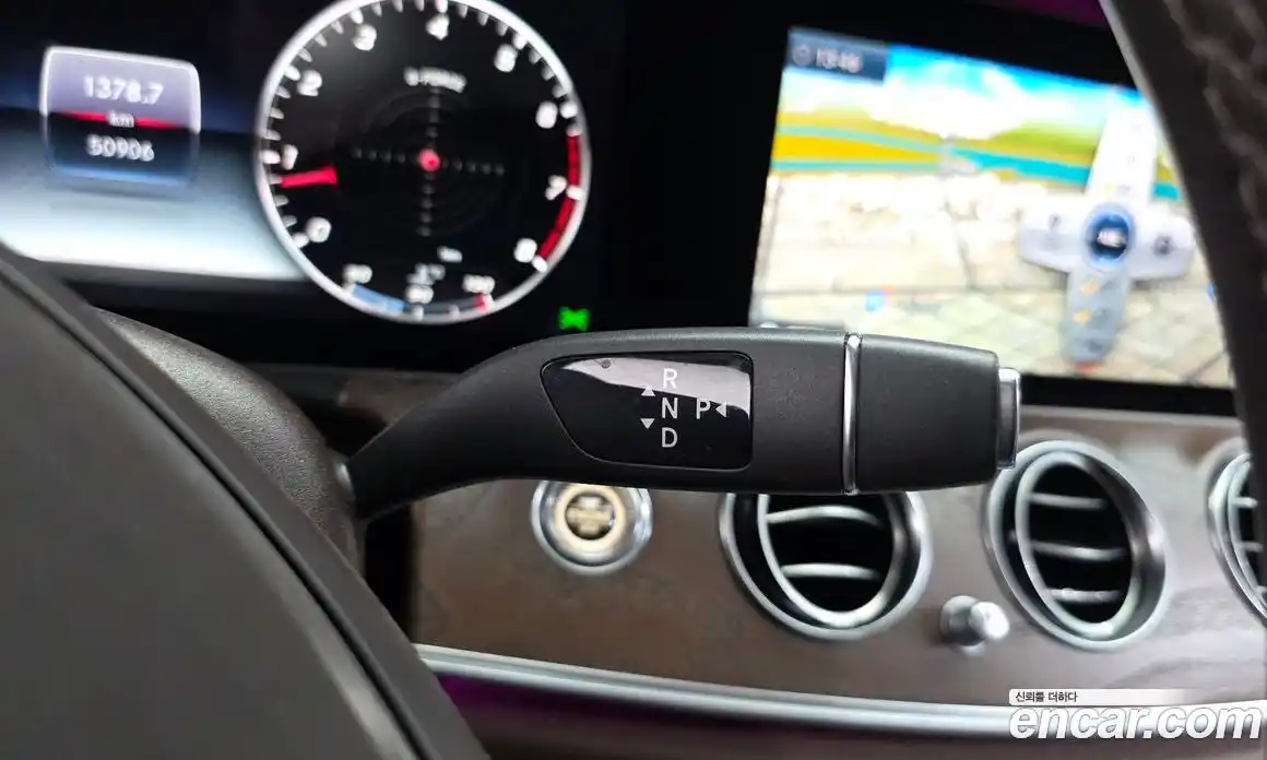 Mercedes-Benz E-Class 2017 2.0 гидро, фото 9