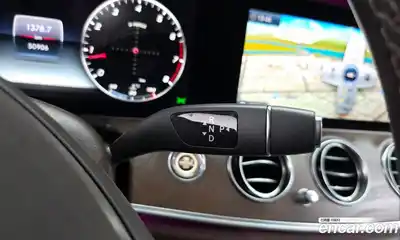 Mercedes-Benz E-Class 2017 2.0 гидро, миниатюра 9