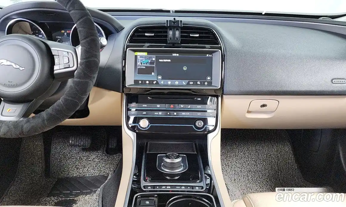 Jaguar XE 2017 2.0 гидро в Москве № 335839, фото 14