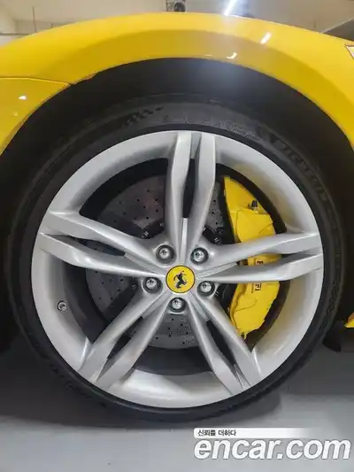 Ferrari 296 2024 3.0 гидро в Москве № 336280, миниатюра 5