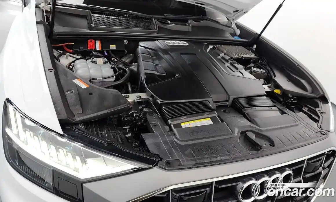 Audi Q8 2021 3.0 гидро в Москве № 373149, фото 6