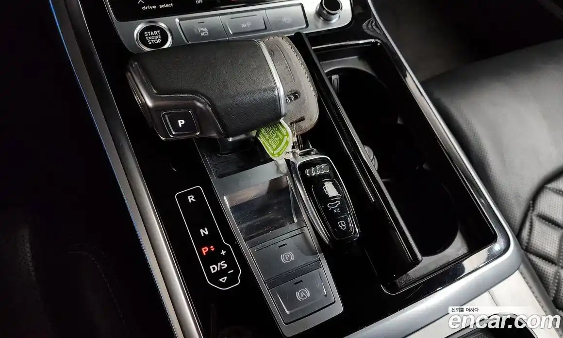 Audi Q8 2021 3.0 гидро в Москве № 373149, фото 9