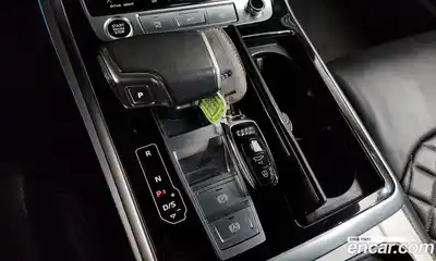 Audi Q8 2021 3.0 гидро в Москве № 373149, миниатюра 9