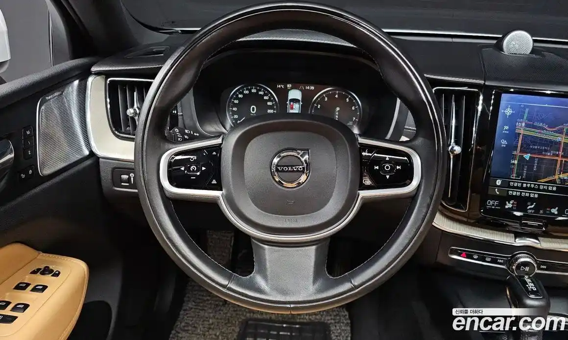Volvo XC60 2019 2.0 гидро в Москве № 373771, фото 12