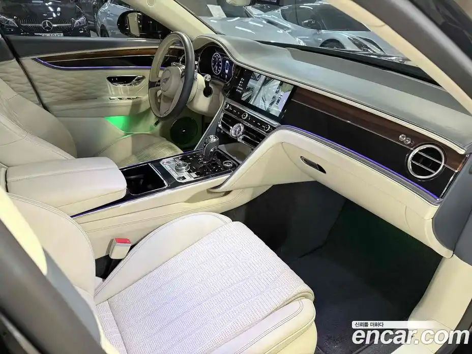 Bentley Flying Spur 2020 6.0 гидро в Москве № 387287, фото 9