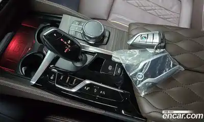 BMW 6-Series 2023 3.0 гидро в Москве № 491159, миниатюра 9