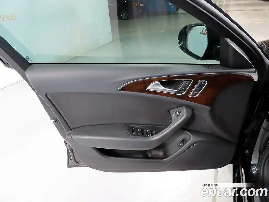 Audi A6 2015 3.0 гидро в Москве № 497448, фото 14