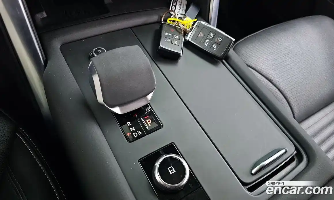 Land Rover Discovery 2021 3.0 гидро в Москве № 498809, фото 9