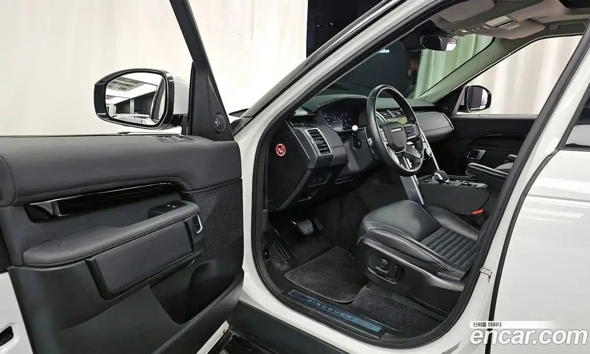 Land Rover Discovery 2021 3.0 гидро в Москве № 498809, фото 10
