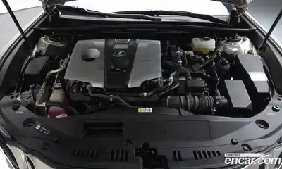 Lexus ES 2018 2.5 гидро в Москве № 499583, миниатюра 5