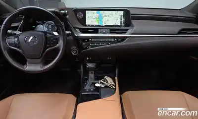 Lexus ES 2018 2.5 гидро в Москве № 499583, миниатюра 6