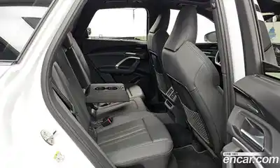 Audi Q5 2025 2.0 гидро в Москве № 543825, миниатюра 11