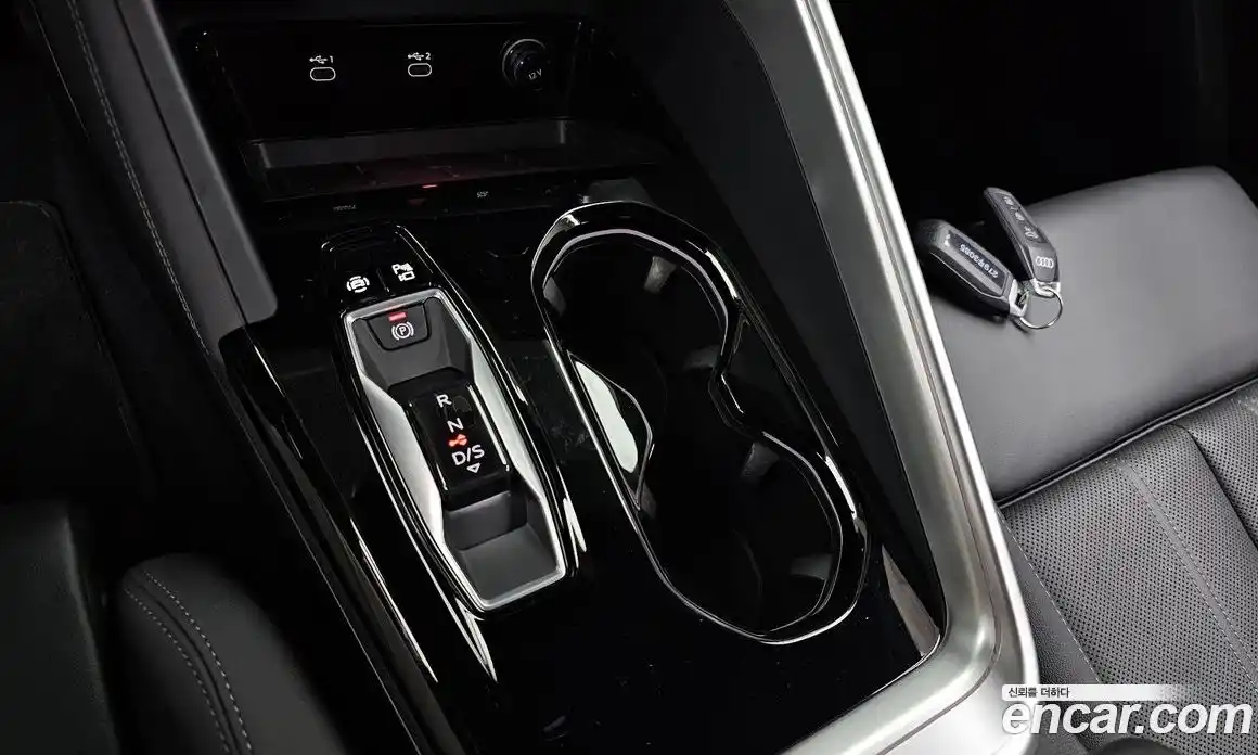 Audi Q5 2025 2.0 гидро в Москве № 543825, фото 8