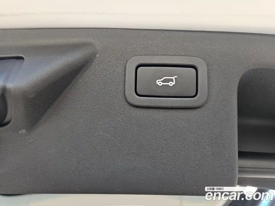 Land Rover Discovery Sport 2017 2.0 гидро в Москве № 543897, фото 20