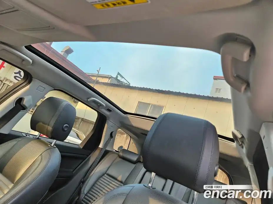 Land Rover Discovery Sport 2017 2.0 гидро в Москве № 543897, фото 7