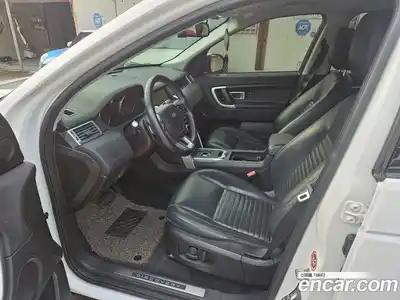 Land Rover Discovery Sport 2017 2.0 гидро в Москве № 543897, миниатюра 8